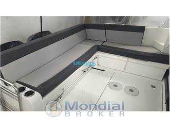 Jeanneau Merry Fisher 895