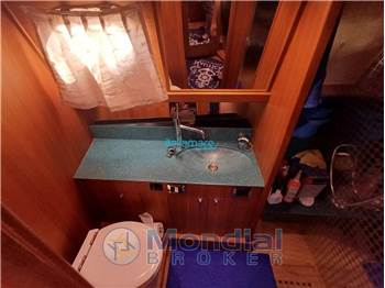 Nautica Esposito FUTURA 38