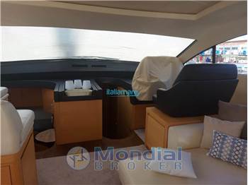 Pershing Pershing 64'