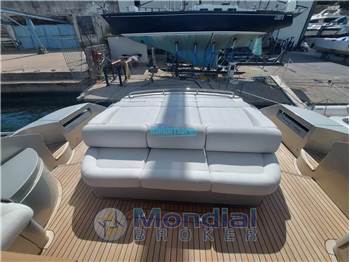 Pershing Pershing 64'