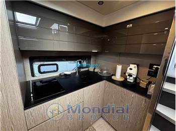 Azimut Atlantis 45