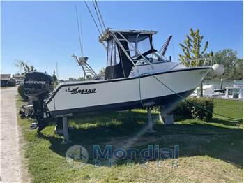 Mako Marine MAKO 215