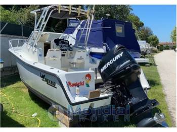 Mako Marine MAKO 215