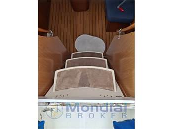 Beneteau Oceanis 411