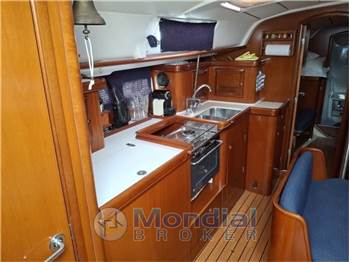 Beneteau Oceanis 411