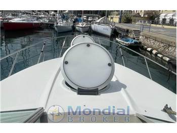 Maxum Marine MAXUM 2800 SCR