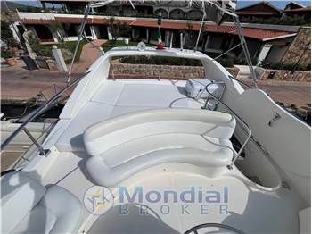 Azimut AZ 46