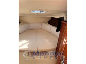 Jeanneau LEADER 805