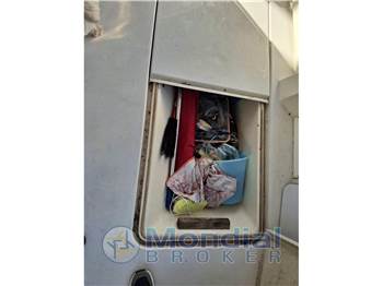 Hatteras 38 CONVERTIBLE