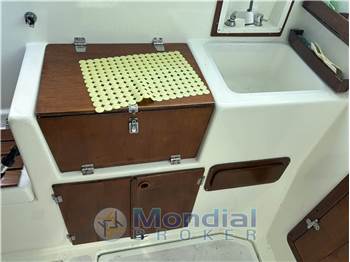 Automarine TORTUGA 27