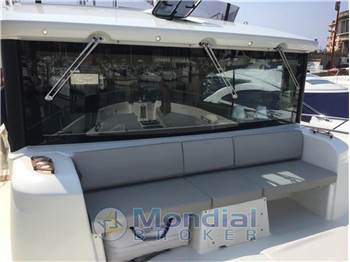 Cranchi Eco Trawler 53