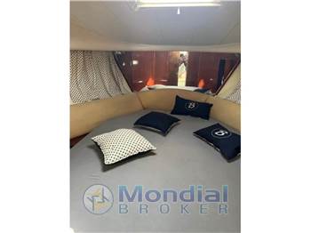 Jeanneau Prestige 32 Fly