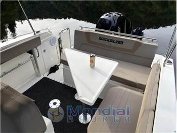 Quicksilver Activ 805 Open