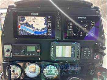 Quicksilver Activ 805 Open