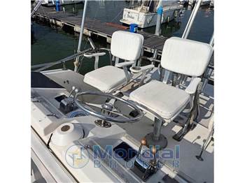 Hatteras 32 SPORT FISHERM.
