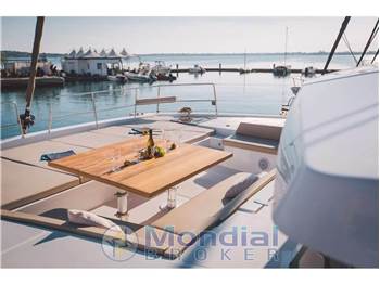 Catana Bali 5.4