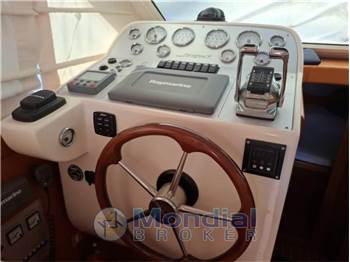 Portofino Marine 37 FLY