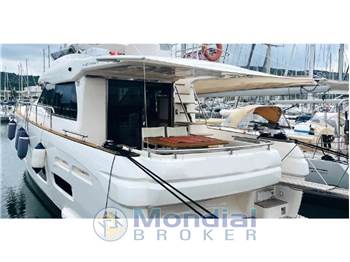 Azimut Magellano 50