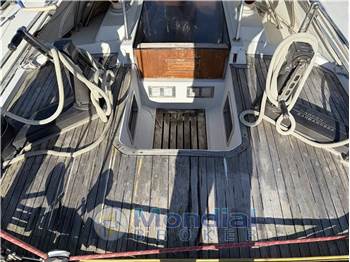 Cantiere del Pardo Grand Soleil 52 LC