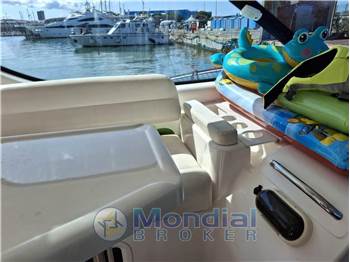 Tiara Yachts 4300 Sovran