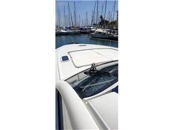 Pershing 54