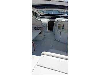 Pershing 54