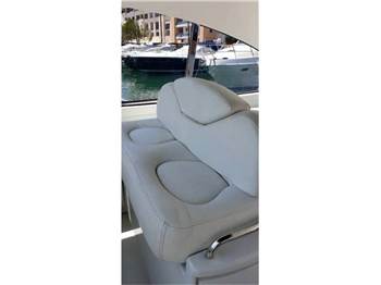 Pershing 54