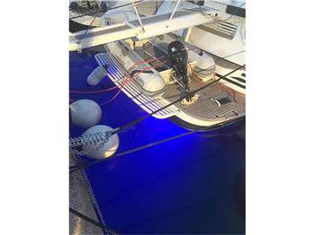 Pershing 54