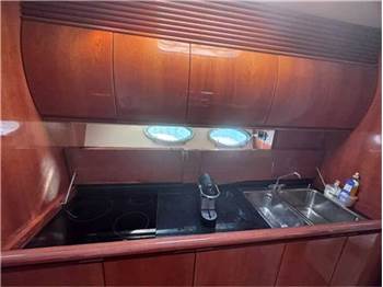 Pershing 54