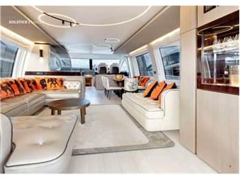 Azimut Fly 72