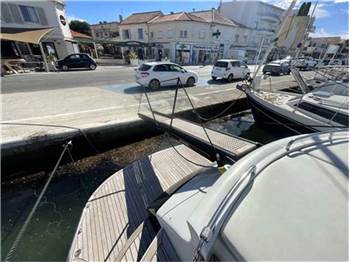 Pershing 50