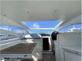 Pershing 50