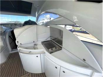 Pershing 50