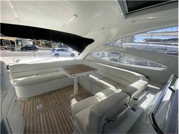 Pershing 50