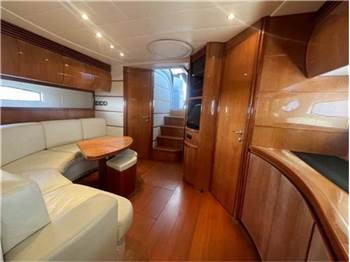 Pershing 50