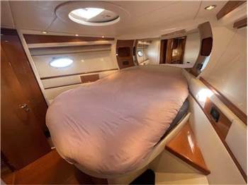 Pershing 50