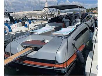 Riva Dolce48
