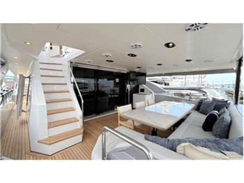 Azimut 27 grande metri