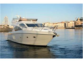 Sunseeker Manhattan 52