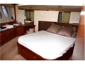 Sunseeker Manhattan 52