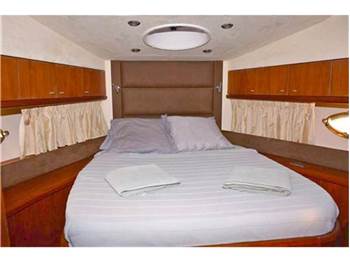 Sunseeker Manhattan 52