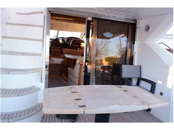 Sunseeker Manhattan 52