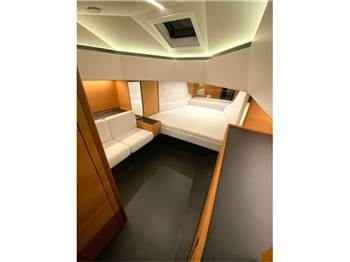 Wally Wallytender 48