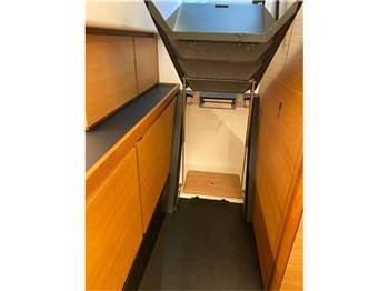 Wally Wallytender 48