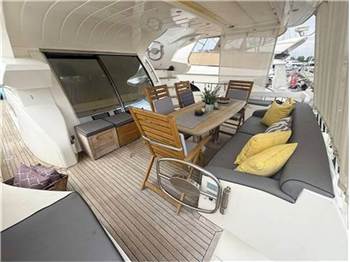 Pearl yachts 60