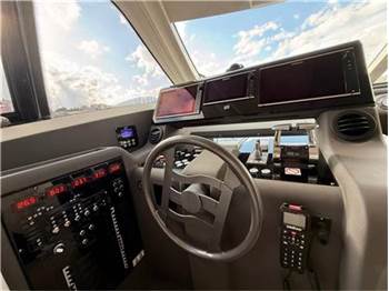 Ferretti yachts 550