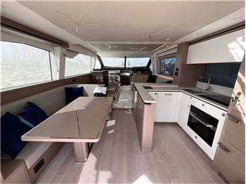 Sunseeker Manhattan 68