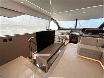Sunseeker Manhattan 68