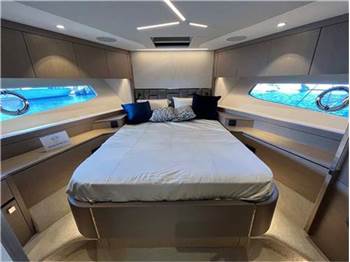 Sunseeker Manhattan 68