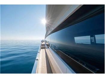 Ferretti yachts 780